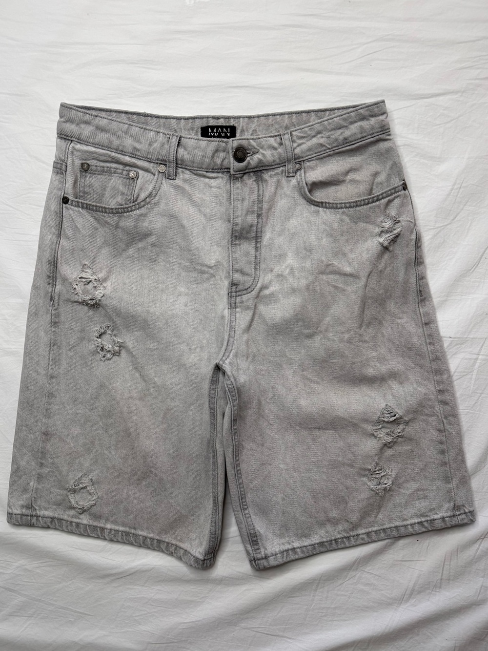Boohoo Mens - Light Grey Ripped Denim Shorts